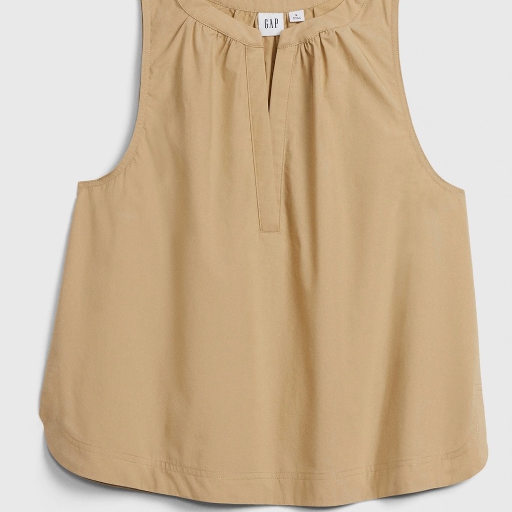 NWT Sleeveless Cotton Poplin Top in Sand